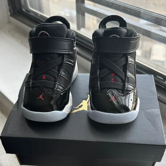 Jordan 6 Rings TD in Black, Red, and White - Picture 4 of 14